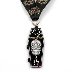 Metal Die Casting 7/8-tuumainen matta black metal -mitali Halloween-simpukkaurheilumitalit