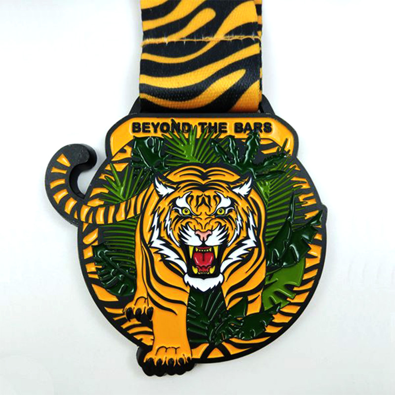 Mukautettu sublimaatio Lanyard Metal Hollow Championship Super Hero Race -mitali